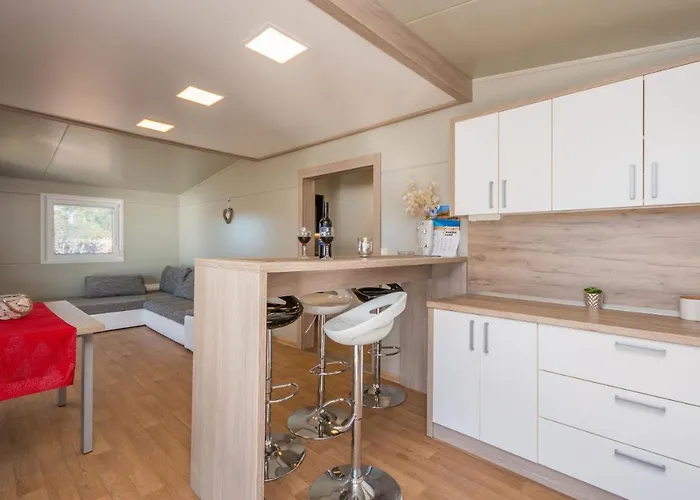 Mobile Rock Rose 1 بيت للعطل تكون