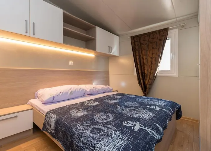 Mobile Rock Rose 1 Vakantiehuis Tkon