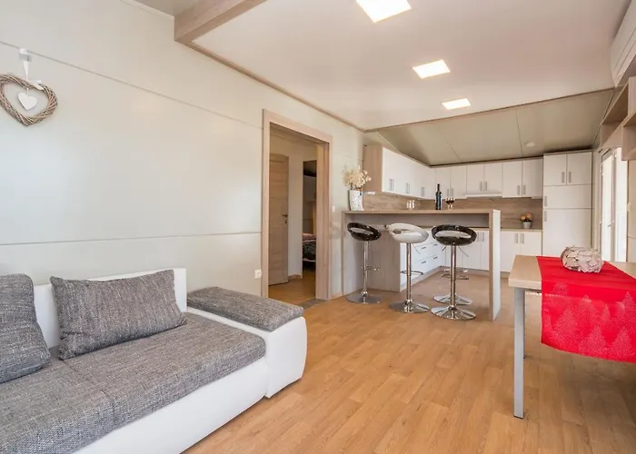 Mobile Rock Rose 1 Vakantiehuis *